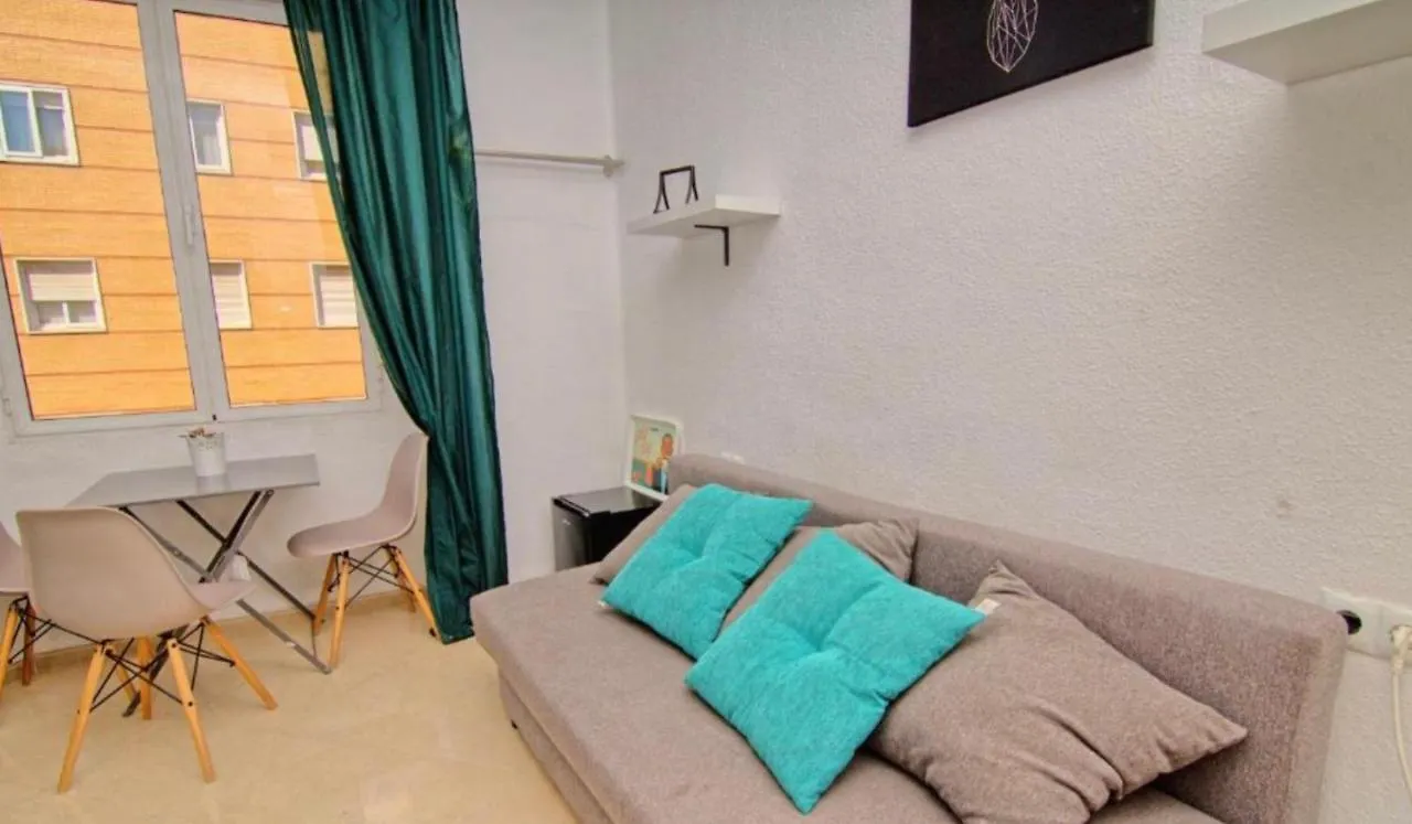 Guests House Mercado Malaga Apartamento Habitación en casa particular